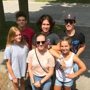 Meet your Posher, Emma